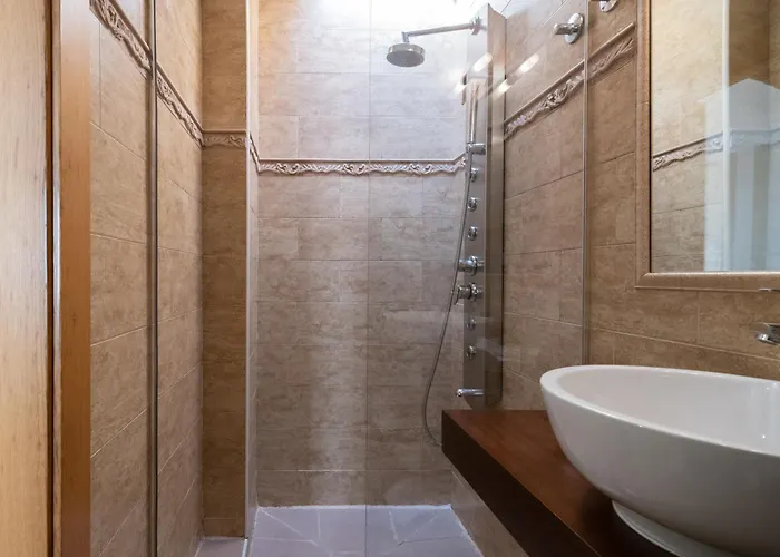 Cimavilla 3* גיחון